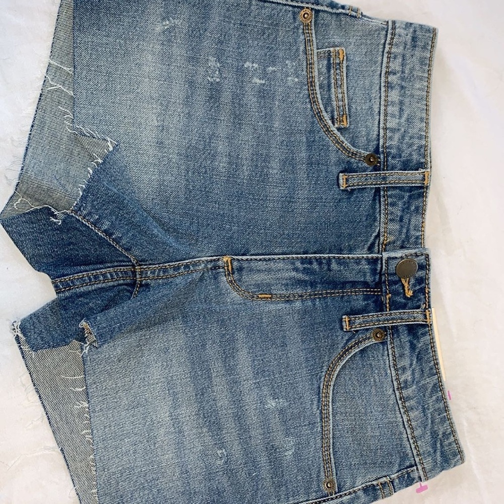 Universal Thread Jean Shorts